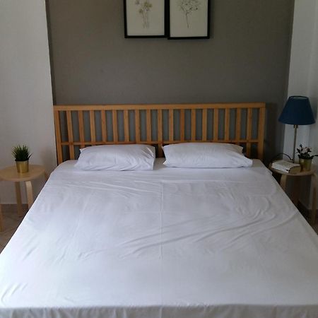 Simplicity At Iris Accommodation Псакудия Экстерьер фото
